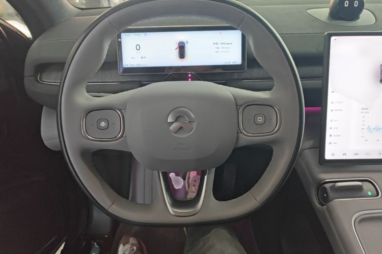 Used Nio EC6 2024 75 kWh Steering Wheel