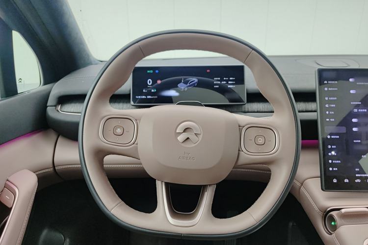 Used Nio EC6 2024 75 kWh Steering Wheel