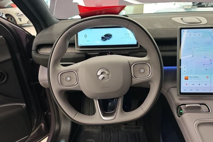 Used Nio EC6 2024 75 kWh Steering Wheel