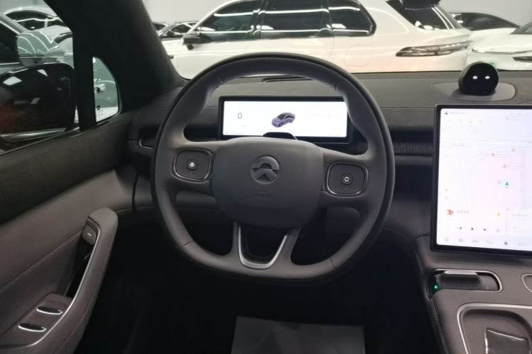 Used Nio EC6 2024 75 kWh Steering Wheel