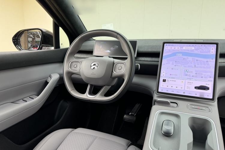 Used Nio EC6 2024 75 kWh Steering Wheel