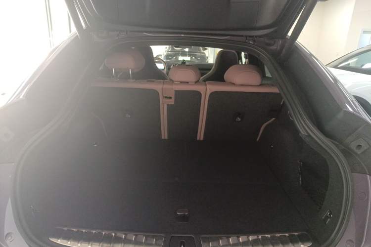 Used Nio EC6 2024 75 kWh Trunk