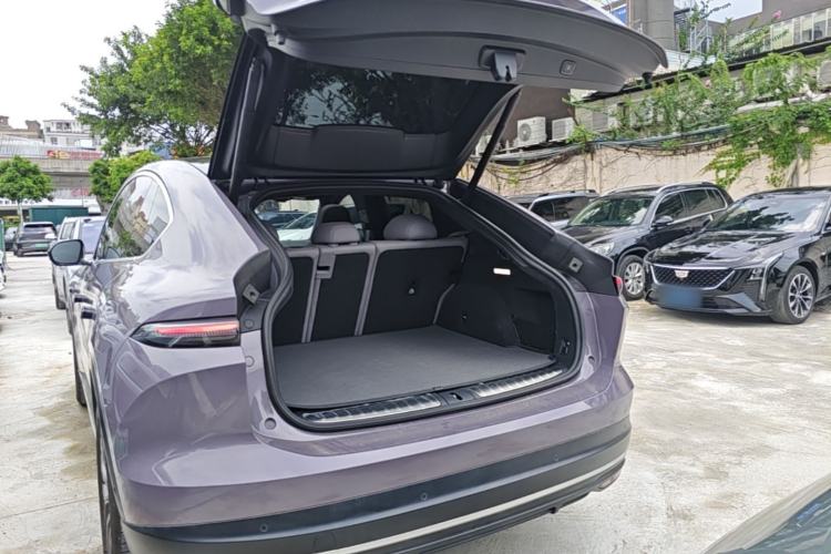Used Nio EC6 2024 75 kWh Trunk