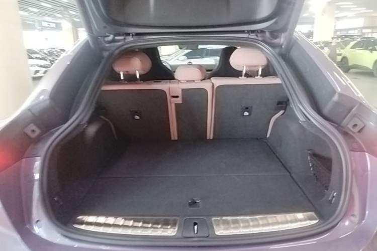 Used Nio EC6 2024 75 kWh Trunk