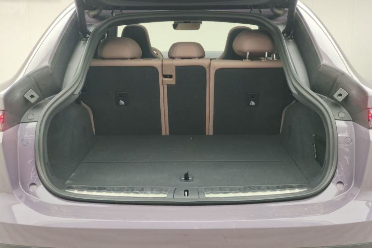 Used Nio EC6 2024 75 kWh Trunk