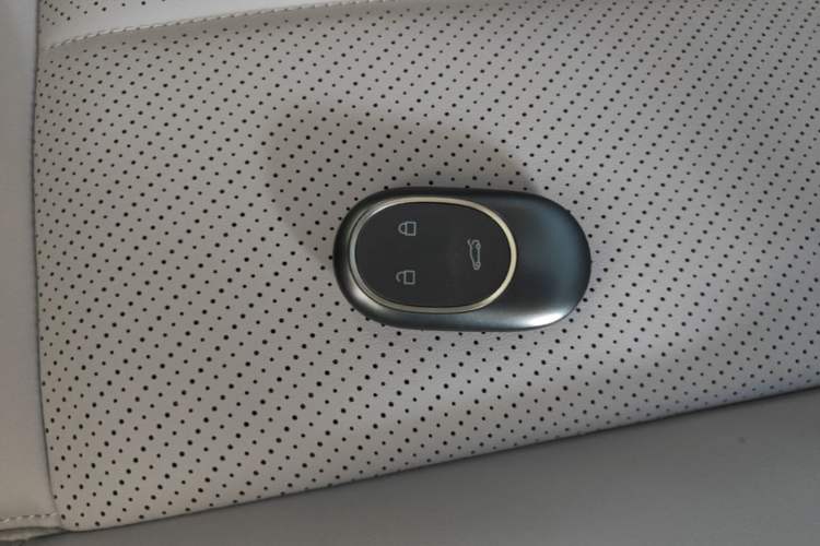 Used Nio EC6 2024 75 kWh Vehicle Key