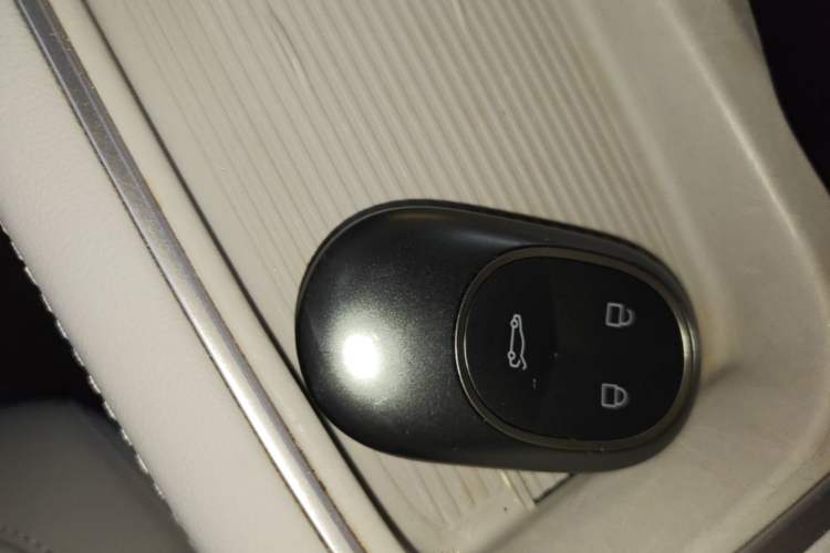 Used Nio EC6 2024 75 kWh Vehicle Key