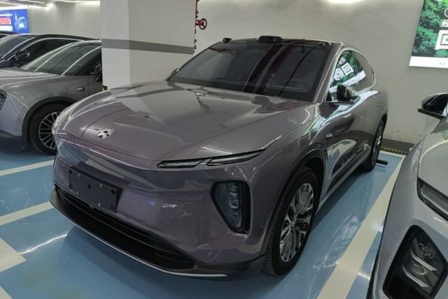 Used Nio EC6 2024 75 kWh