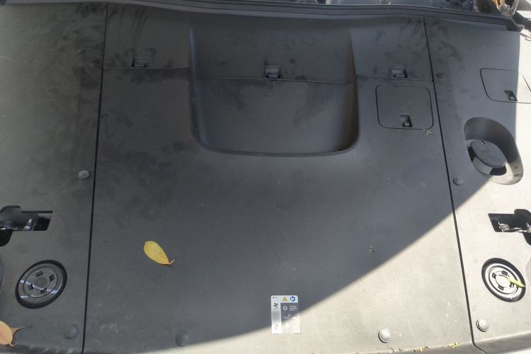 Used Nio EC6 2024 75 kWh Engine Bay