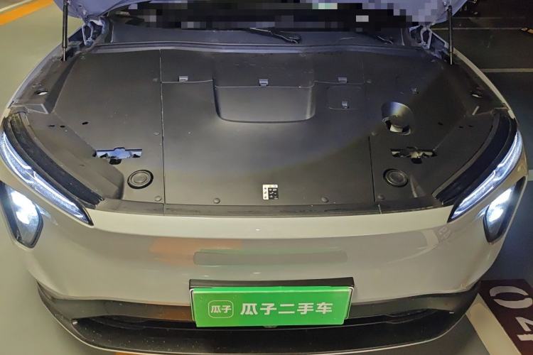 Used Nio EC6 2024 75 kWh Engine Bay