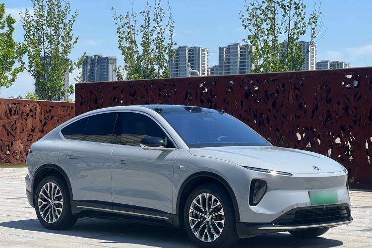 Used Nio EC6 2024 75 kWh Exterior 3
