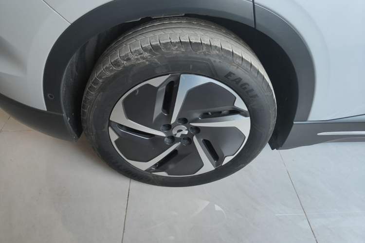 Used Nio EC6 2024 75 kWh Exterior 5