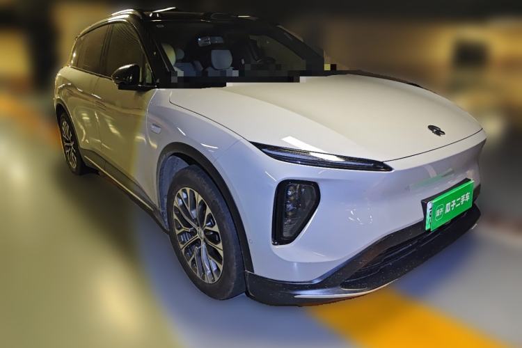 Used Nio EC6 2024 75 kWh Front Right 45 Deg