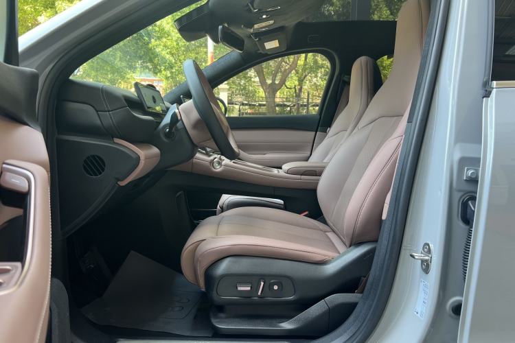 Used Nio EC6 2024 75 kWh Interior 1