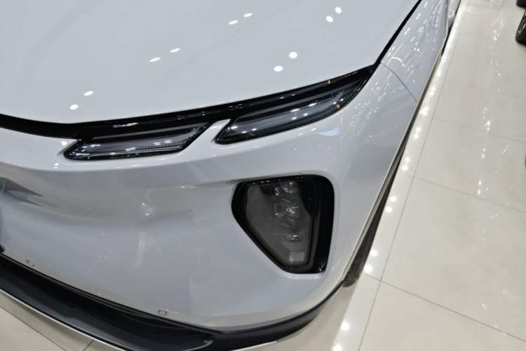Used Nio EC6 2024 75 kWh Left Front Headlight