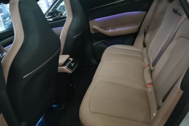 Used Nio EC6 2024 75 kWh Left Rear Seat