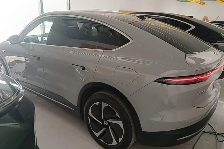 Used Nio EC6 2024 75 kWh Rear Left 45 Deg