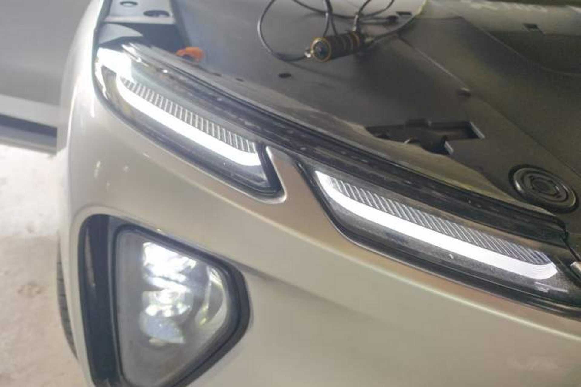 Used Nio EC6 2024 75 kWh Right Front Headlight