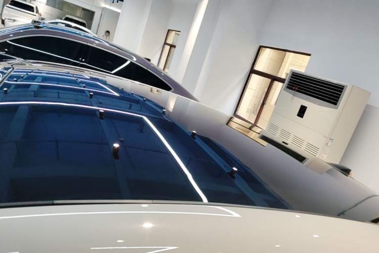 Used Nio EC6 2024 75 kWh Roof