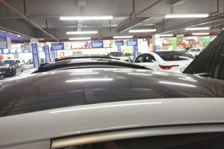 Used Nio EC6 2024 75 kWh Roof