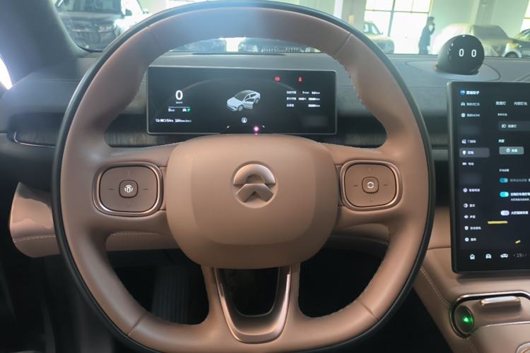 Used Nio EC6 2024 75 kWh Steering Wheel