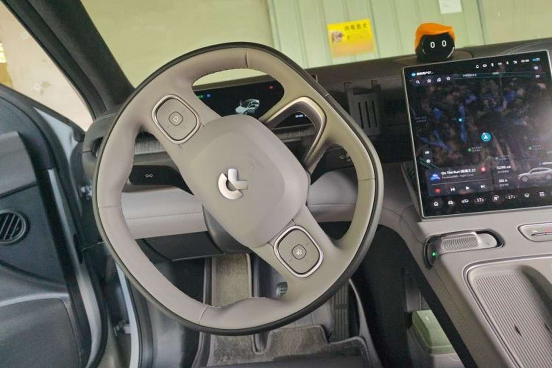 Used Nio EC6 2024 75 kWh Steering Wheel