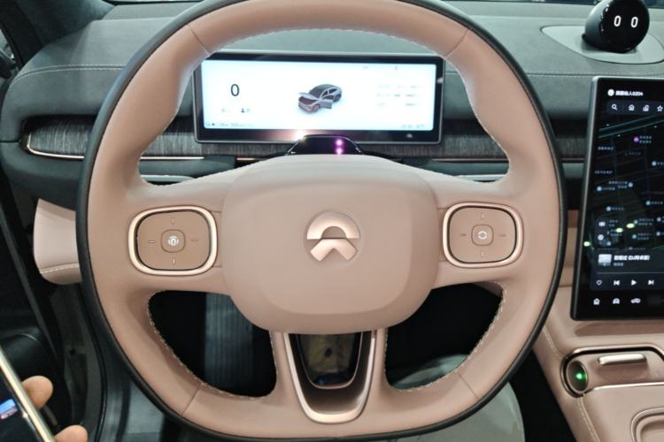 Used Nio EC6 2024 75 kWh Steering Wheel