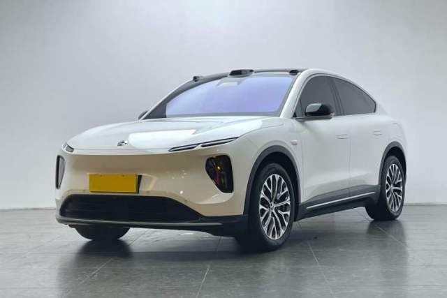 Used Nio EC6 2024 75 kWh