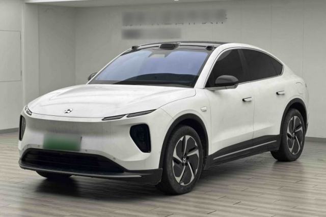 Used Nio EC6 2024 75 kWh