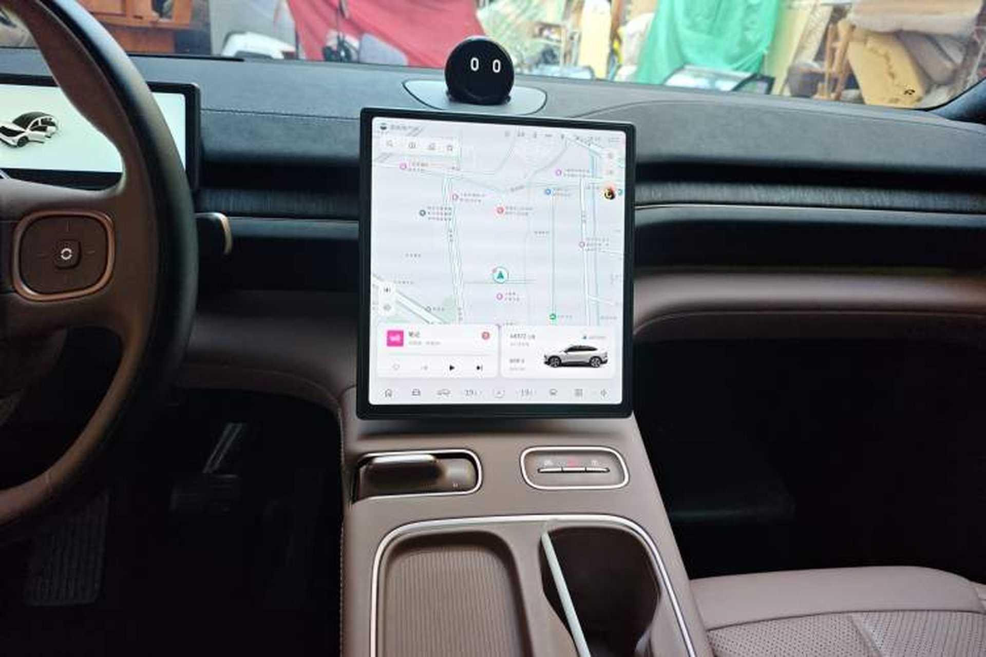 Used Nio EC6 2024 75 kWh Audio And AC Panel