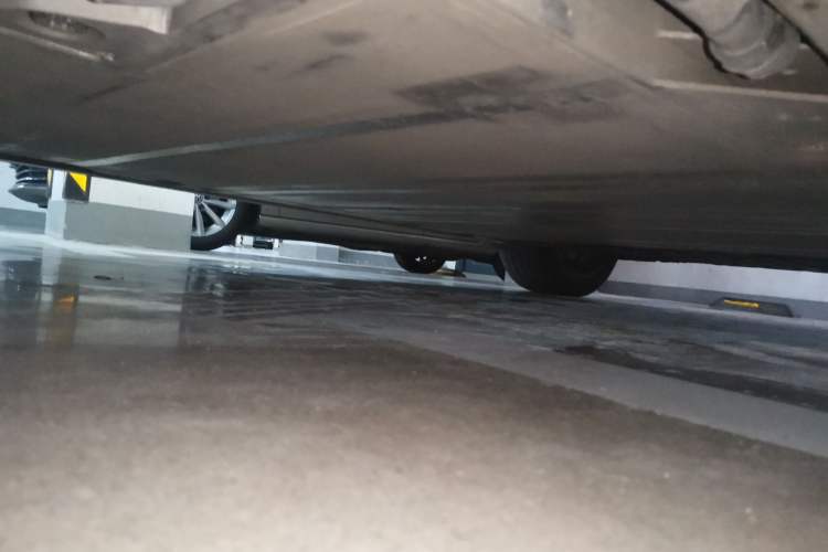 Used Nio EC6 2024 75 kWh Chassis Front Left