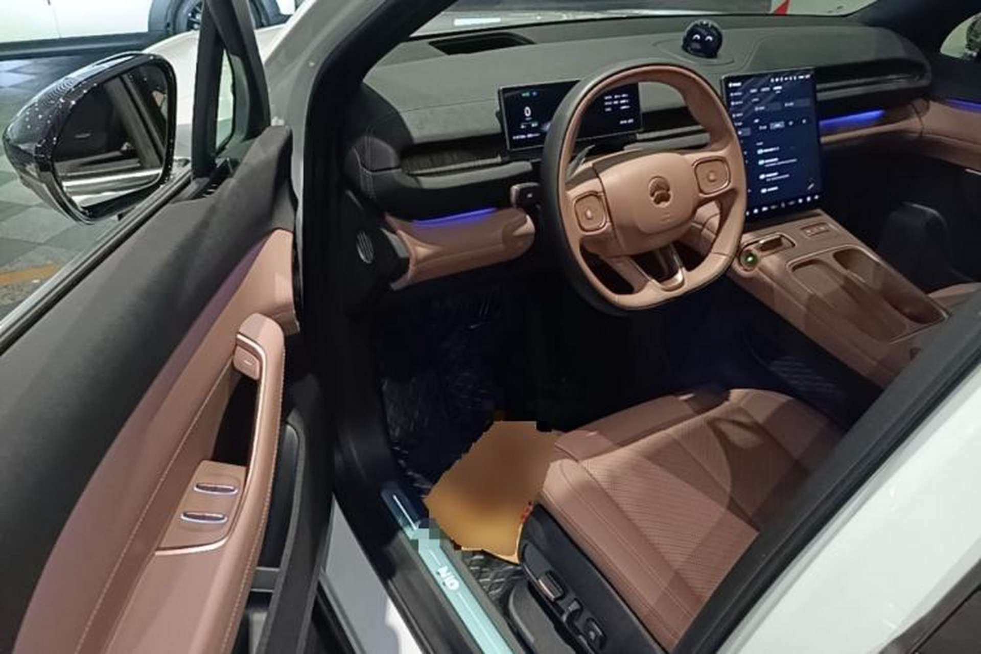 Used Nio EC6 2024 75 kWh Driver Seat