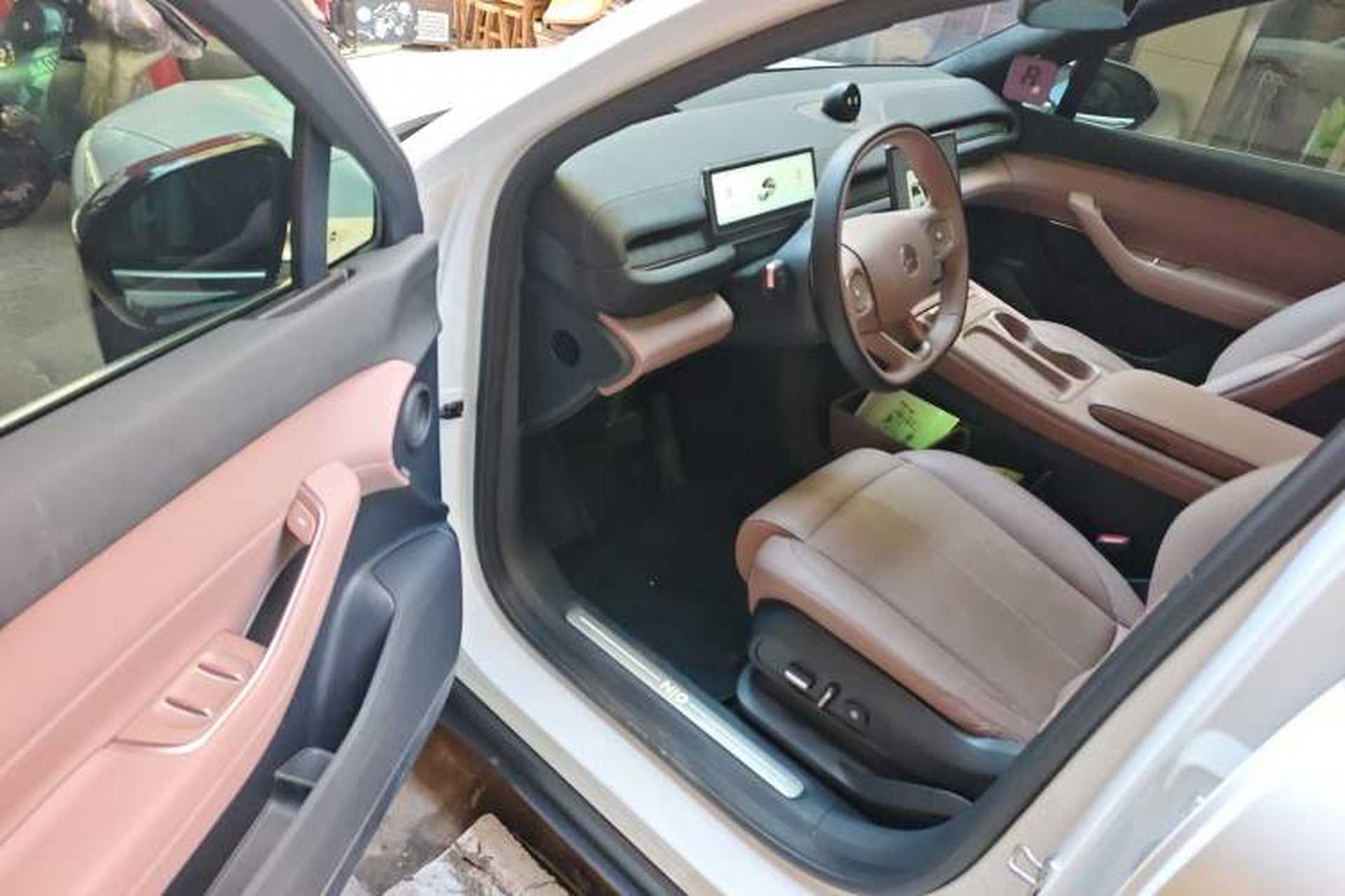 Used Nio EC6 2024 75 kWh Driver Seat
