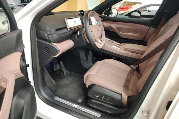 Used Nio EC6 2024 75 kWh Driver Seat