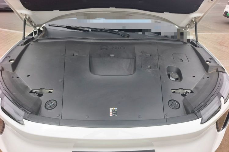 Used Nio EC6 2024 75 kWh Engine Bay