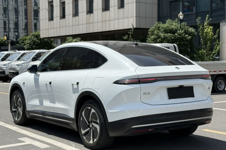 Used Nio EC6 2024 75 kWh Exterior 1