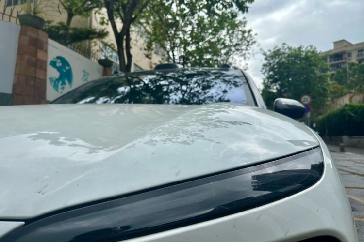 Used Nio EC6 2024 100 kWh Exterior 1