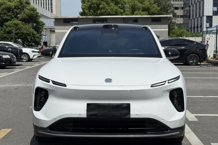 Used Nio EC6 2024 75 kWh Exterior 2