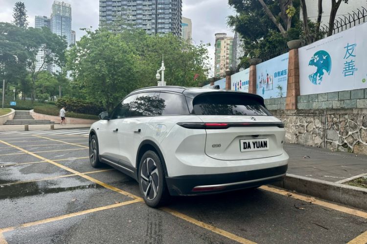 Used Nio EC6 2024 100 kWh Exterior 4