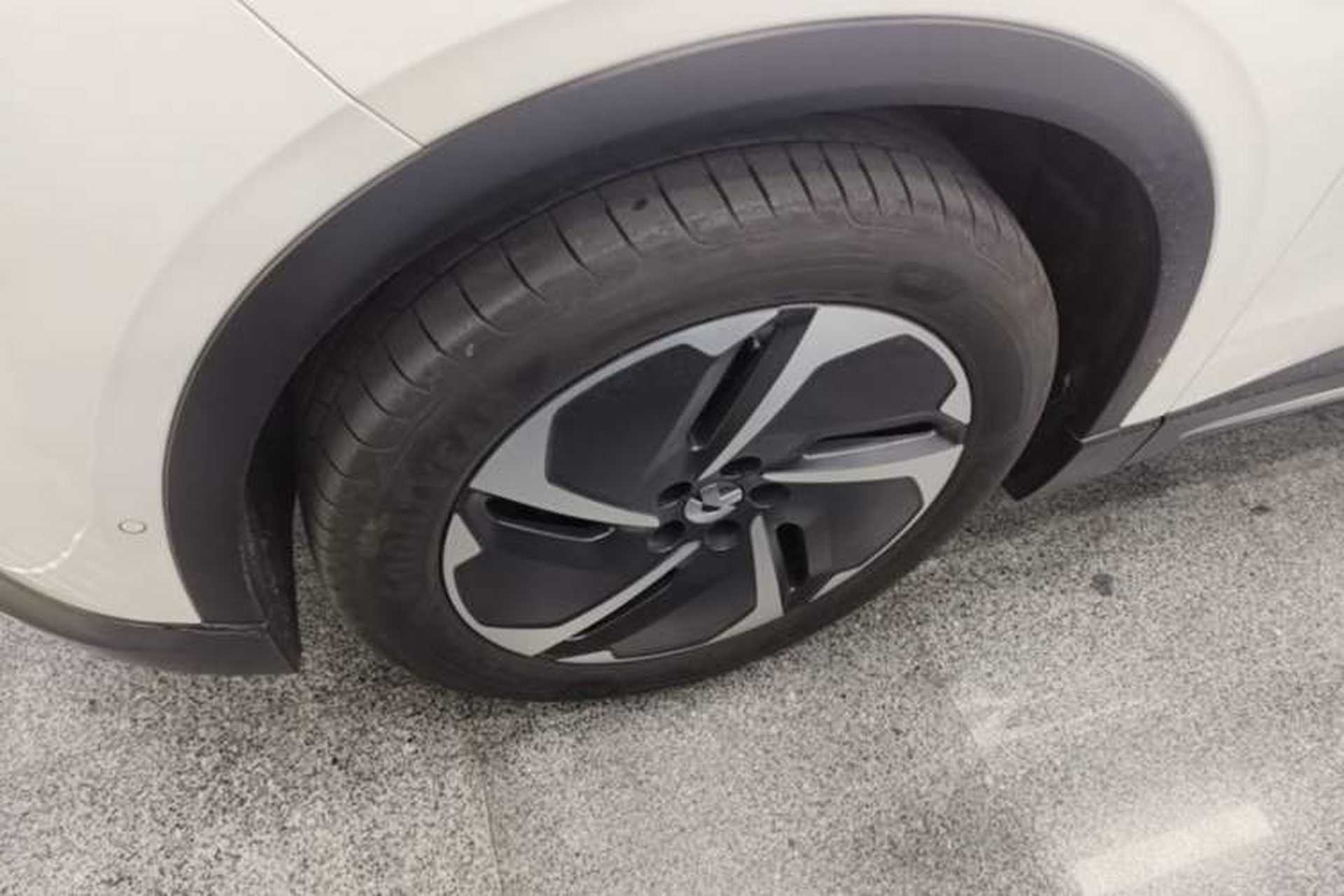 Used Nio EC6 2024 75 kWh Exterior 4