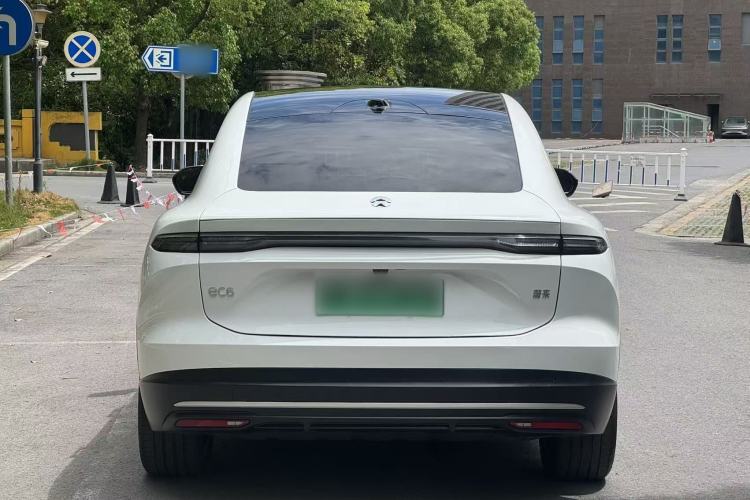 Used Nio EC6 2024 75 kWh Exterior 5