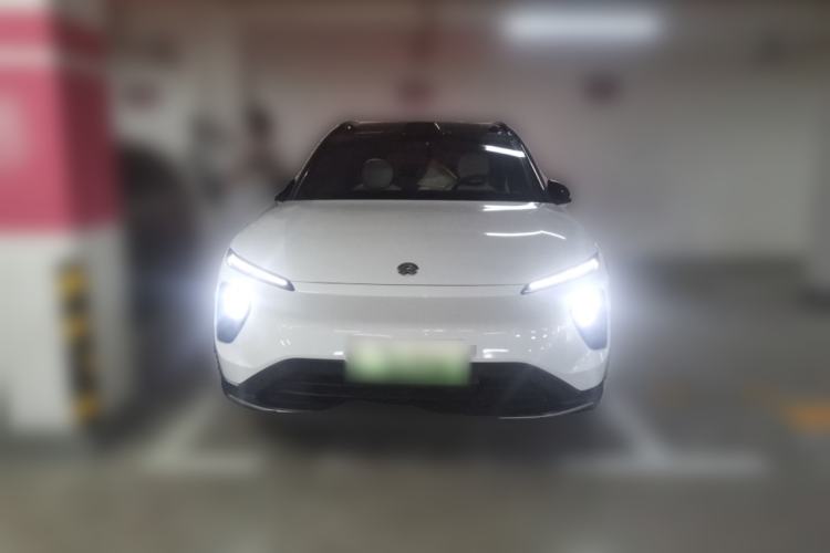 Used Nio EC6 2024 75 kWh Front