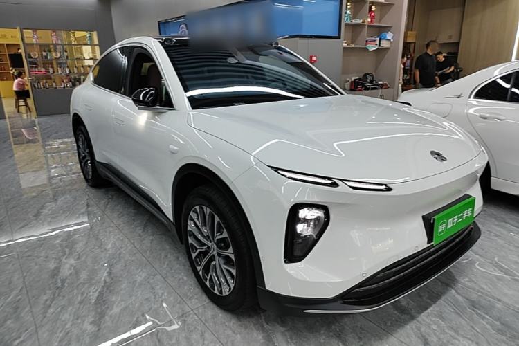 Used Nio EC6 2024 75 kWh Front Right 45 Deg