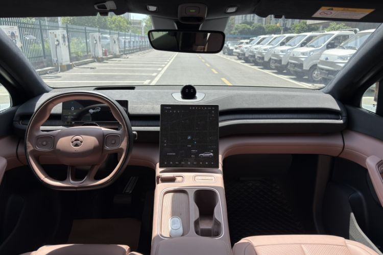 Used Nio EC6 2024 75 kWh Interior 7