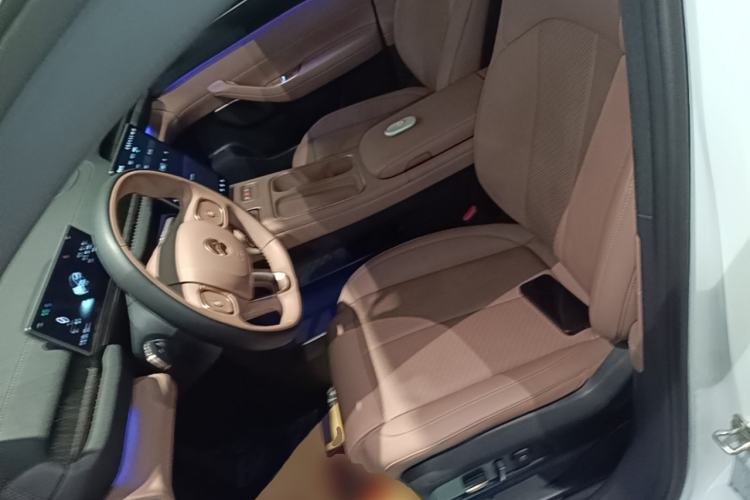 Used Nio EC6 2024 75 kWh Left Front Seat