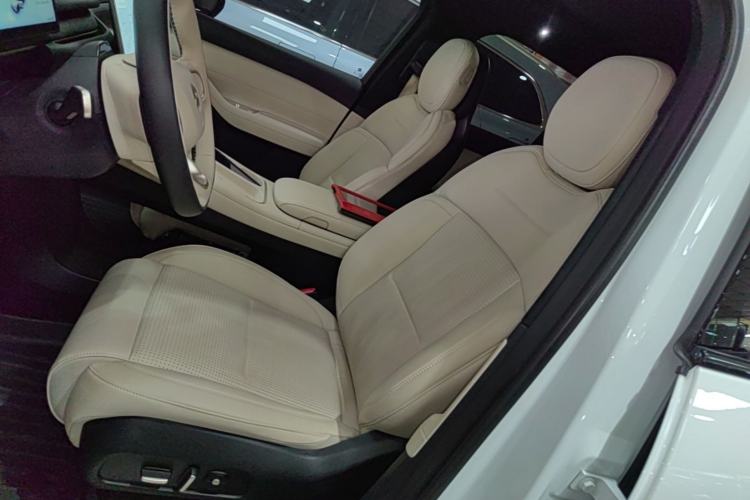 Used Nio EC6 2024 100 kWh Left Front Seat