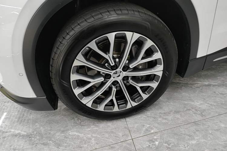 Used Nio EC6 2024 75 kWh Left Front Wheel Hub