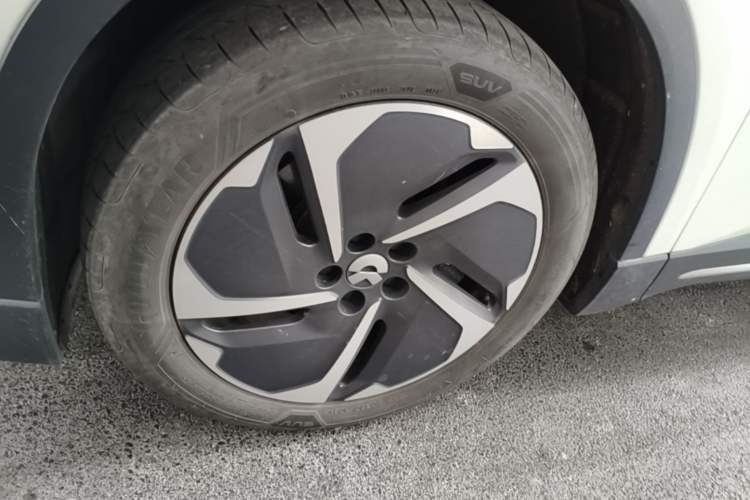 Used Nio EC6 2024 100 kWh Left Front Wheel Hub
