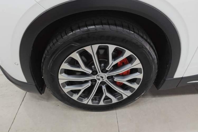 Used Nio EC6 2024 75 kWh Left Front Wheel Hub