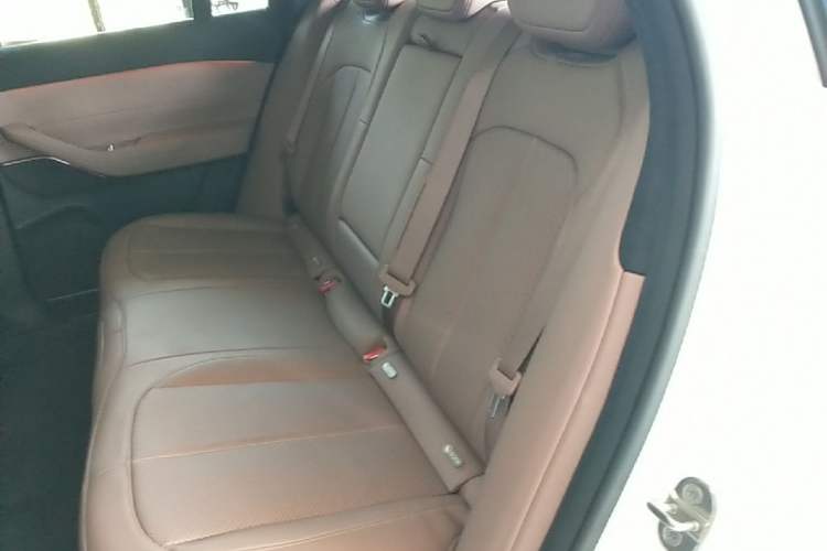 Used Nio EC6 2024 75 kWh Left Rear Seat